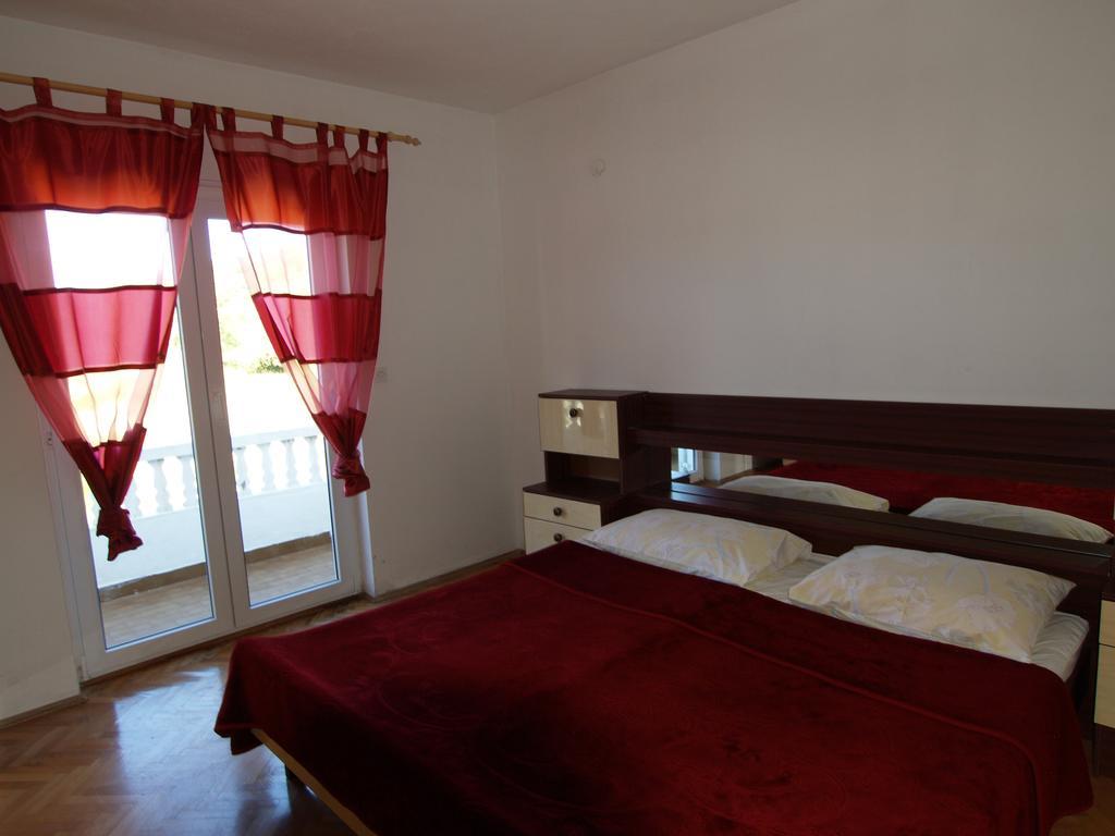 Apartment Dudic Palit Buitenkant foto