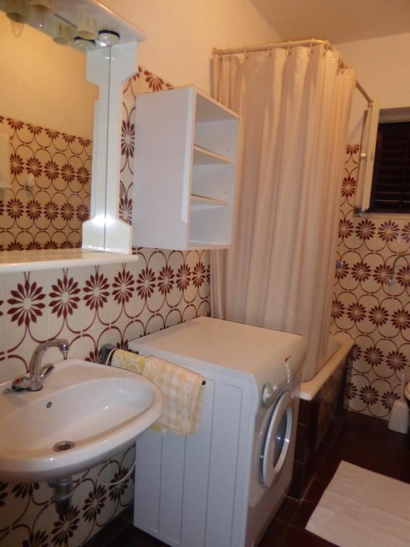 Apartment Dudic Palit Buitenkant foto